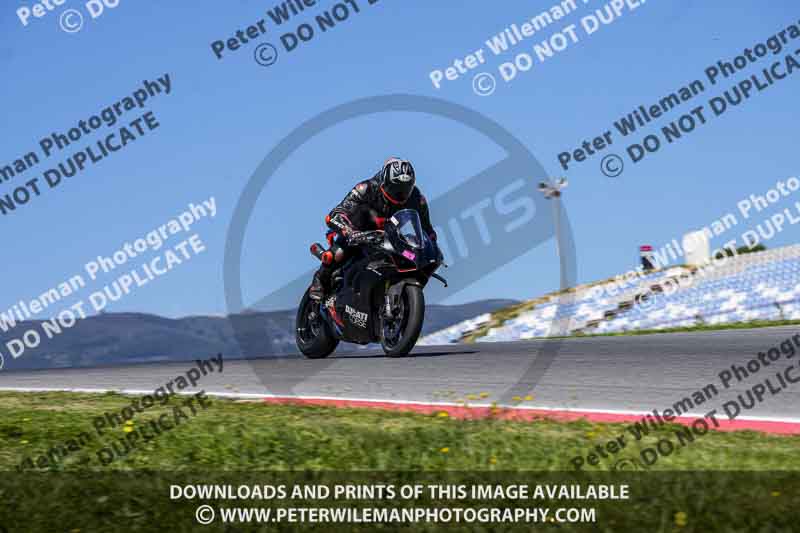 motorbikes;no limits;peter wileman photography;portimao;portugal;trackday digital images